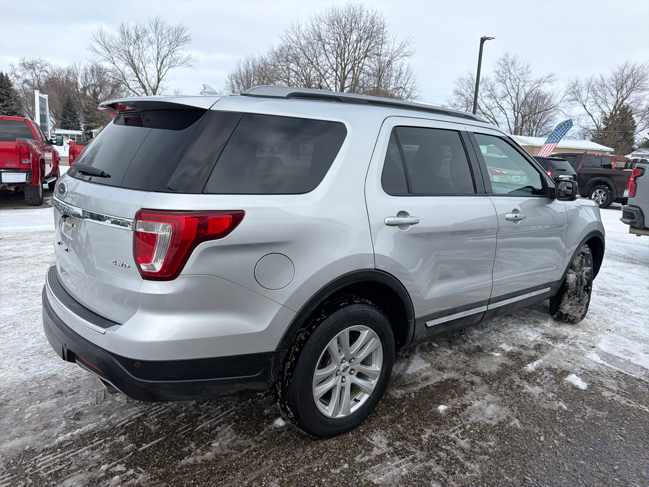 Ford Explorer XLT 4WD 2018