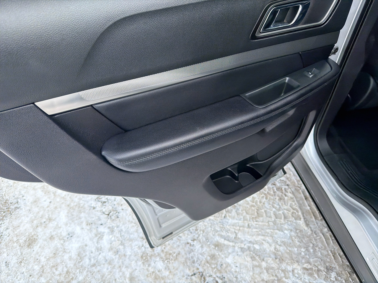 Ford Explorer XLT 4WD 2018