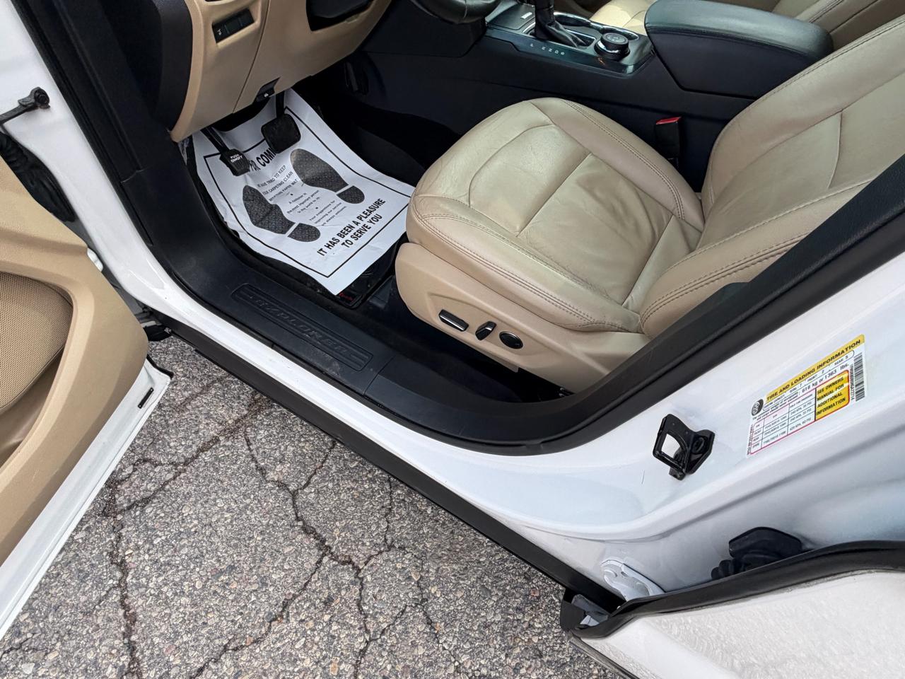 Ford Explorer XLT 4WD 2017