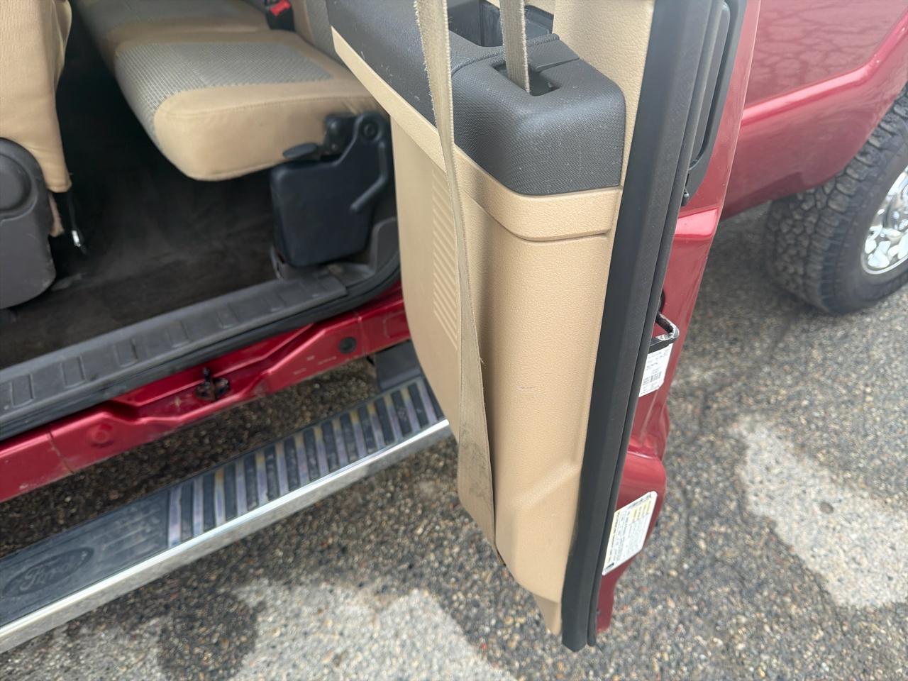 Ford Super Duty F-250 SRW 4WD SuperCab 158" XLT 2016