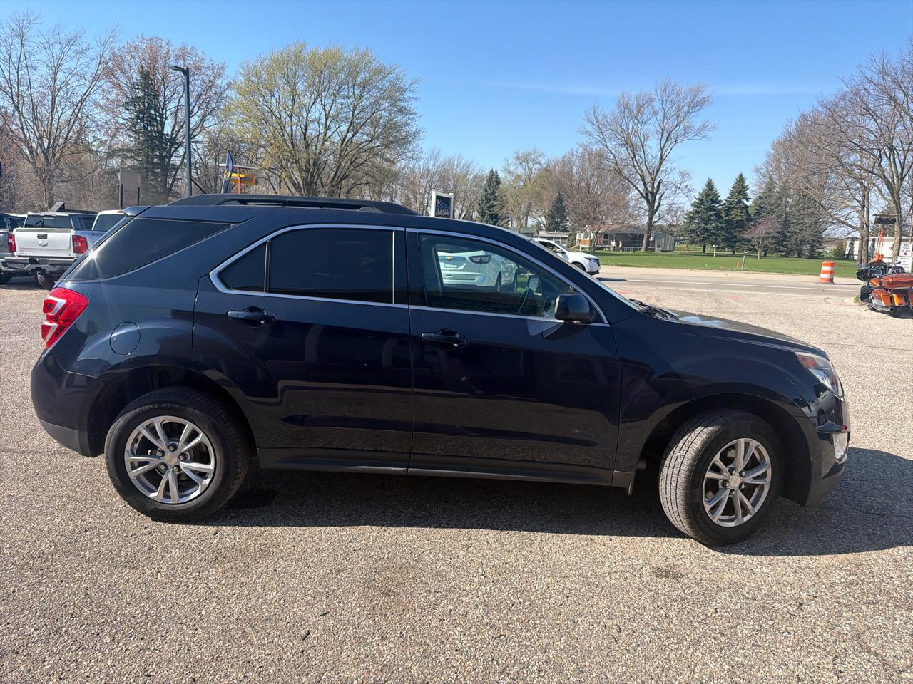 Chevrolet Equinox AWD 4dr LT w/1LT 2017