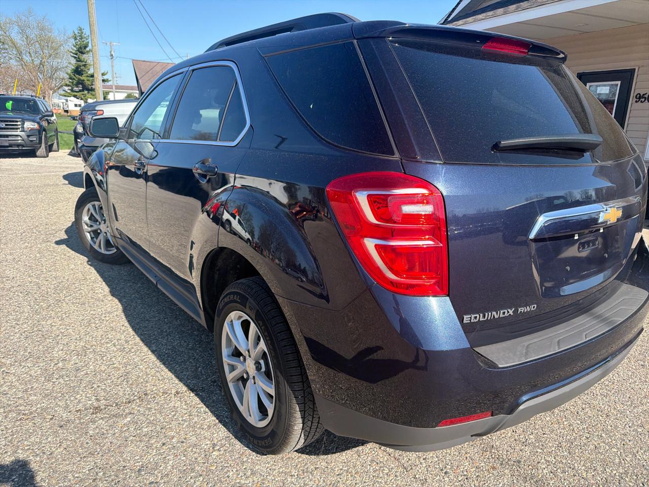 Chevrolet Equinox AWD 4dr LT w/1LT 2017