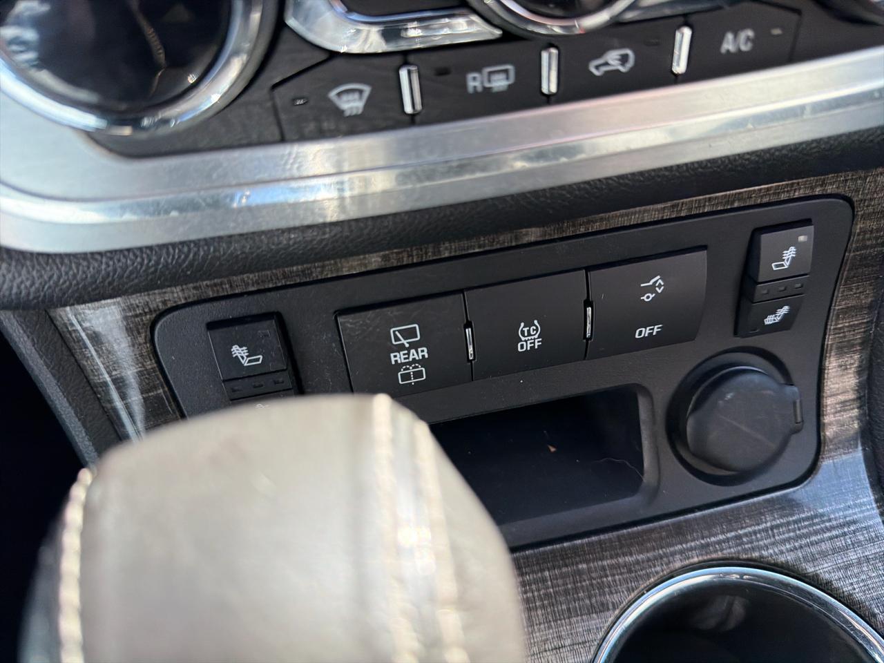 GMC Acadia AWD 4dr SLT w/SLT-1 2013