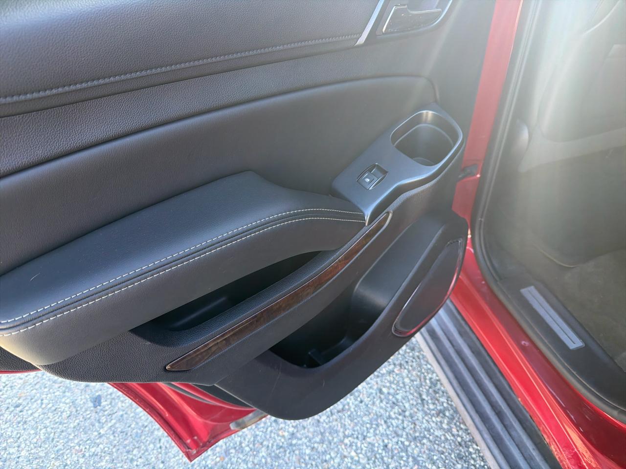 Chevrolet Tahoe 4WD 4dr LT 2015