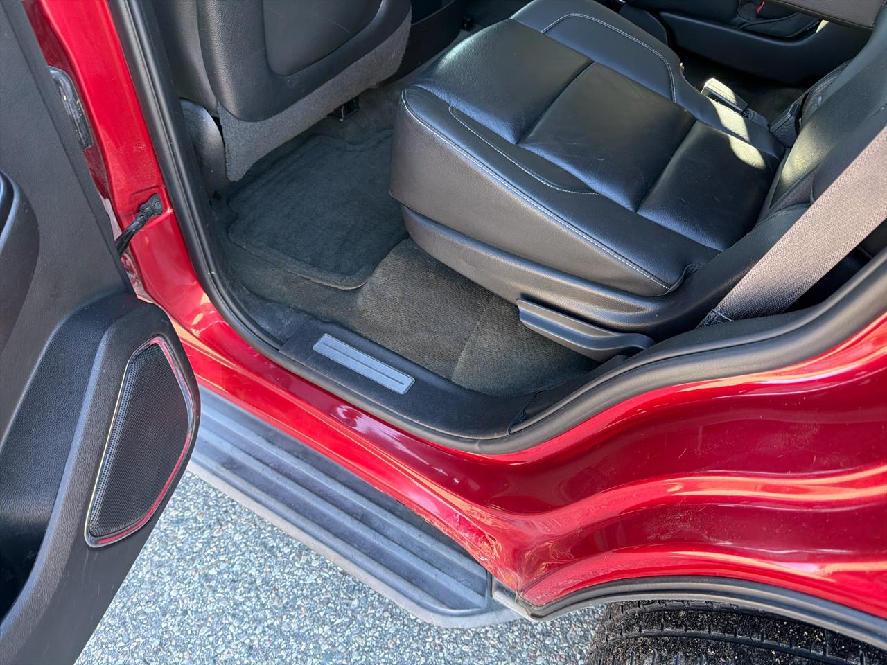 Chevrolet Tahoe 4WD 4dr LT 2015