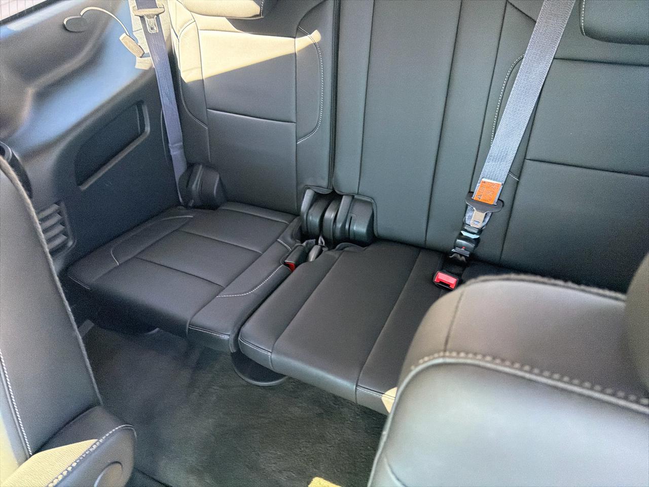 Chevrolet Tahoe 4WD 4dr LT 2015