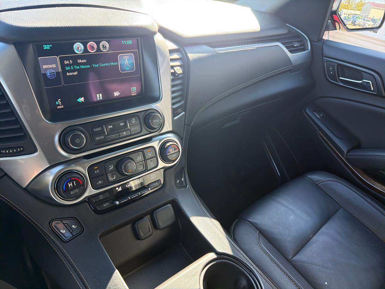 Chevrolet Tahoe 4WD 4dr LT 2015