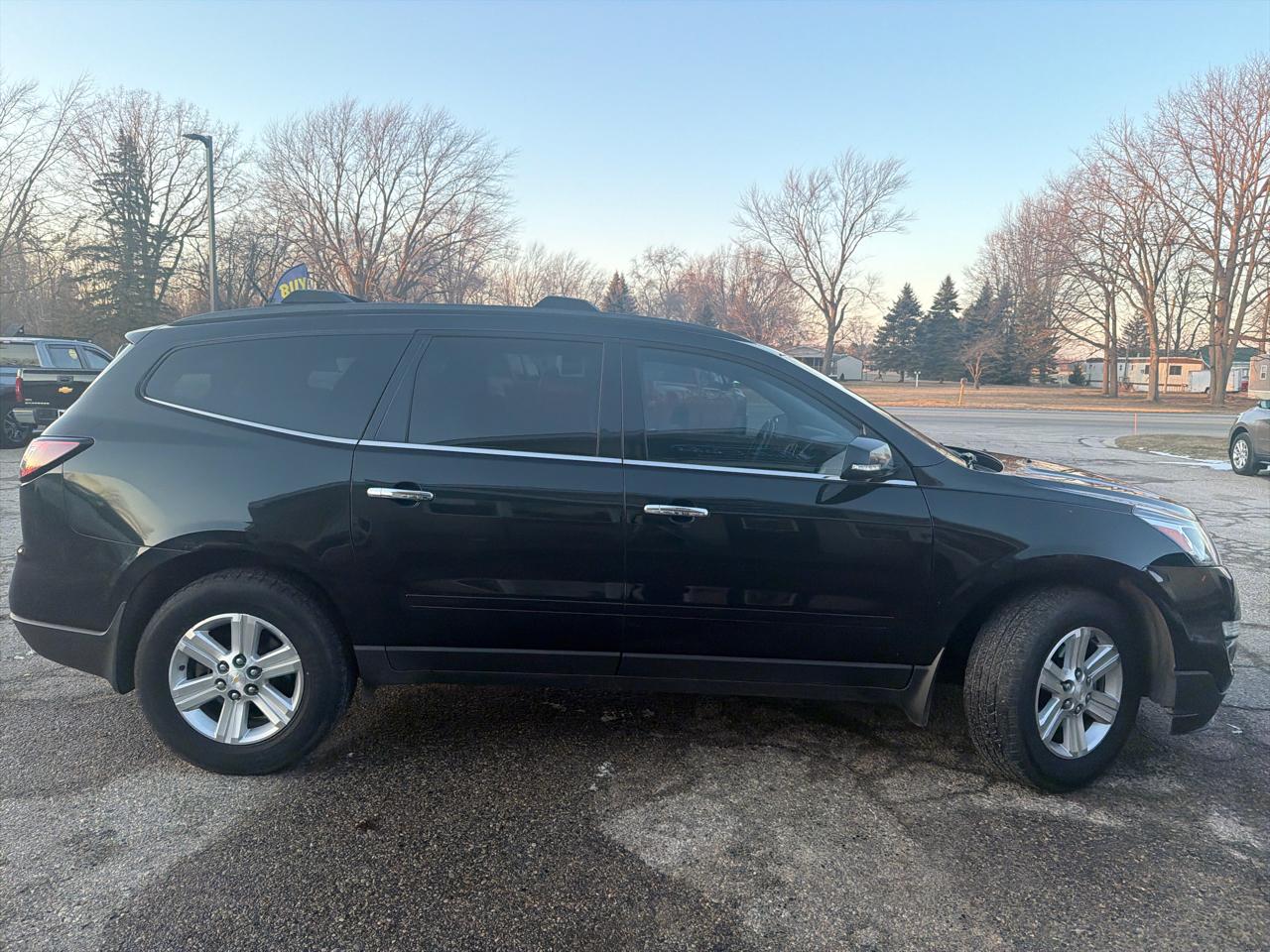 Chevrolet Traverse AWD 4dr LT w/2LT 2014