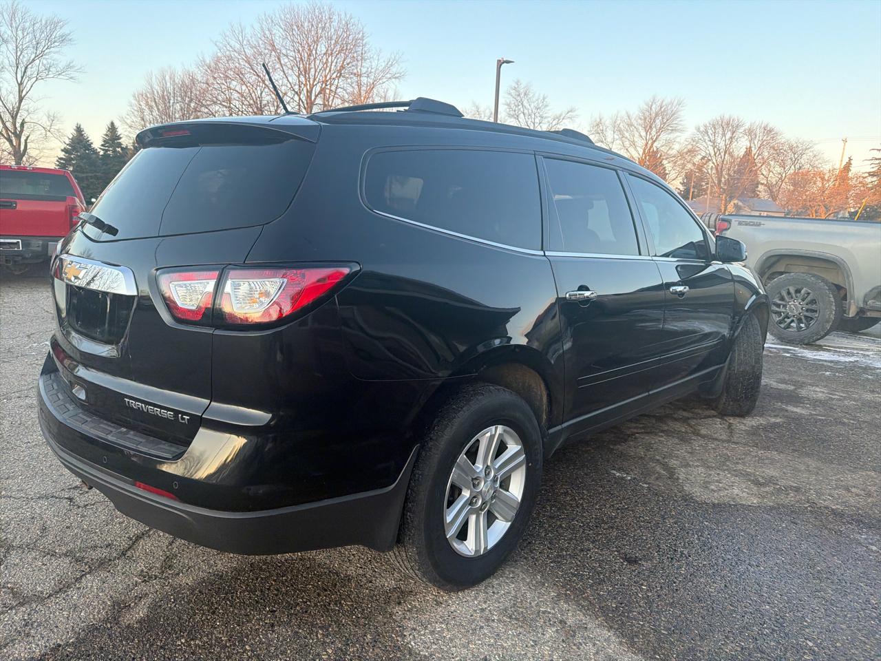 Chevrolet Traverse AWD 4dr LT w/2LT 2014