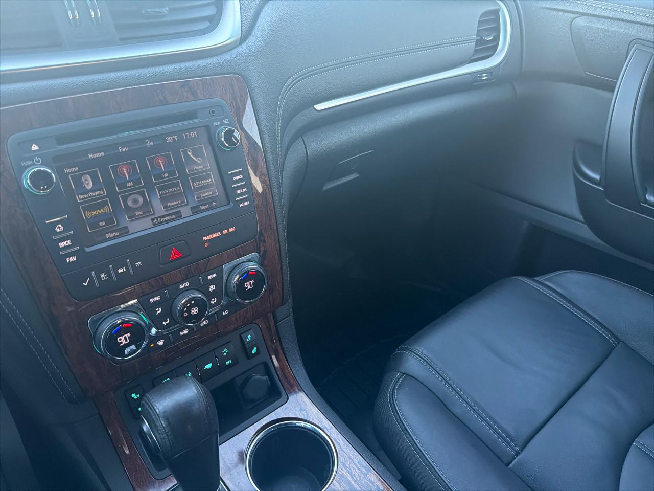 Chevrolet Traverse AWD 4dr LT w/2LT 2014