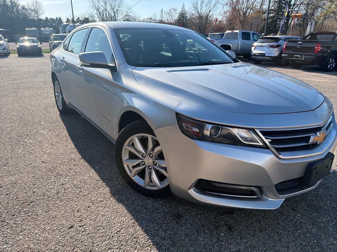 Chevrolet Impala 4dr Sdn LT w/1LT 2018