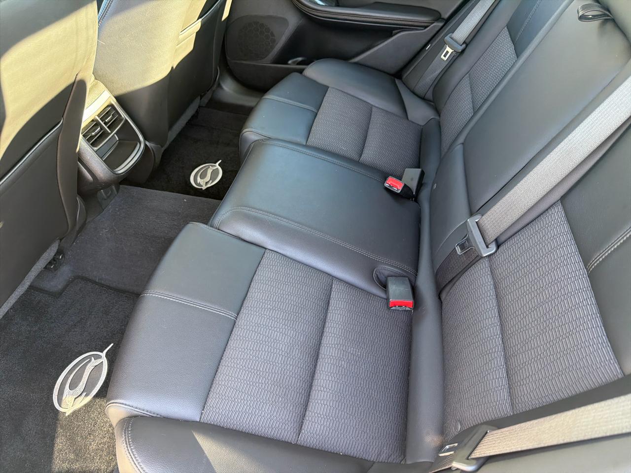 Chevrolet Impala 4dr Sdn LT w/1LT 2018