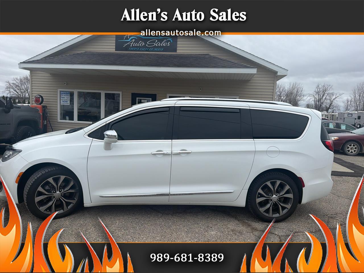 2017 Chrysler Pacifica Limited FWD