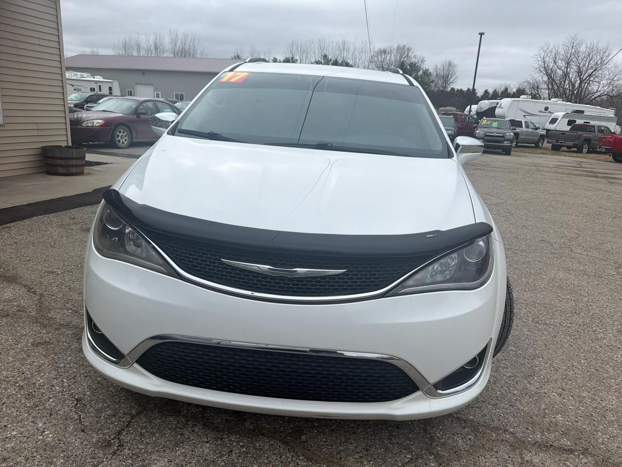Chrysler Pacifica Limited FWD 2017