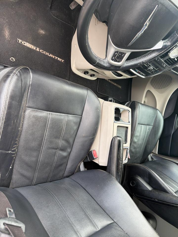 Chrysler Town & Country 4dr Wgn Touring 2015