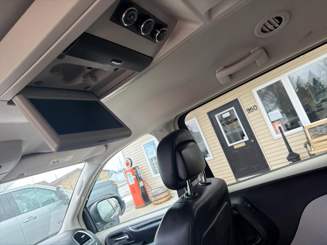 Chrysler Town & Country 4dr Wgn Touring 2015