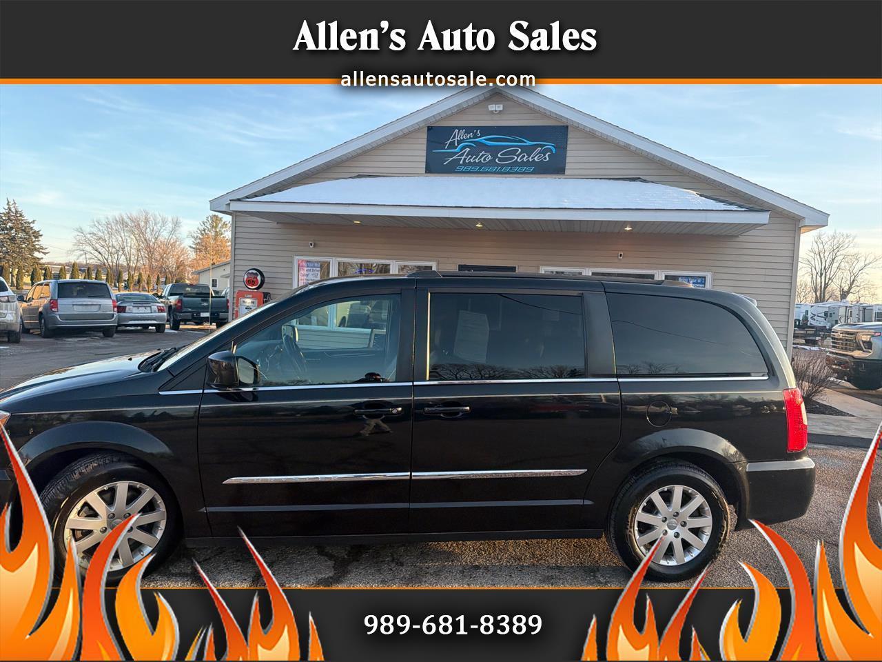 2016 Chrysler Town & Country Touring