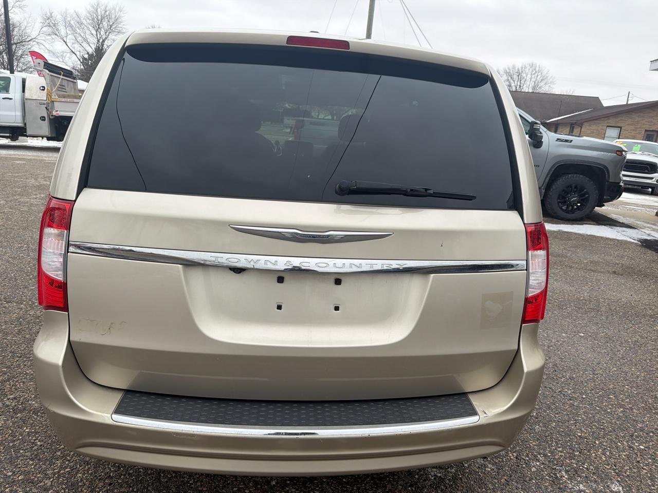 Chrysler Town & Country 4dr Wgn Touring 2013