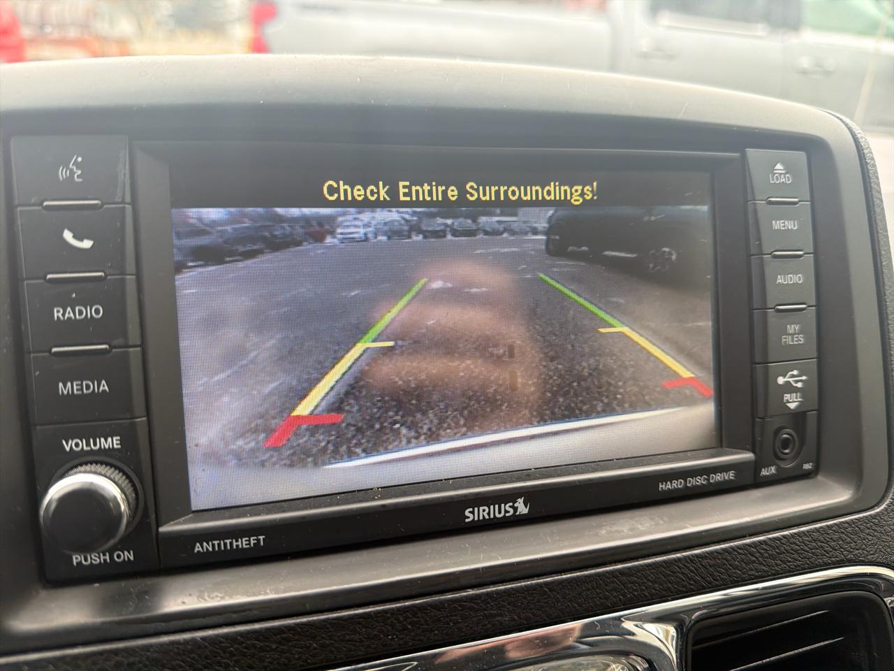 Chrysler Town & Country 4dr Wgn Touring 2013