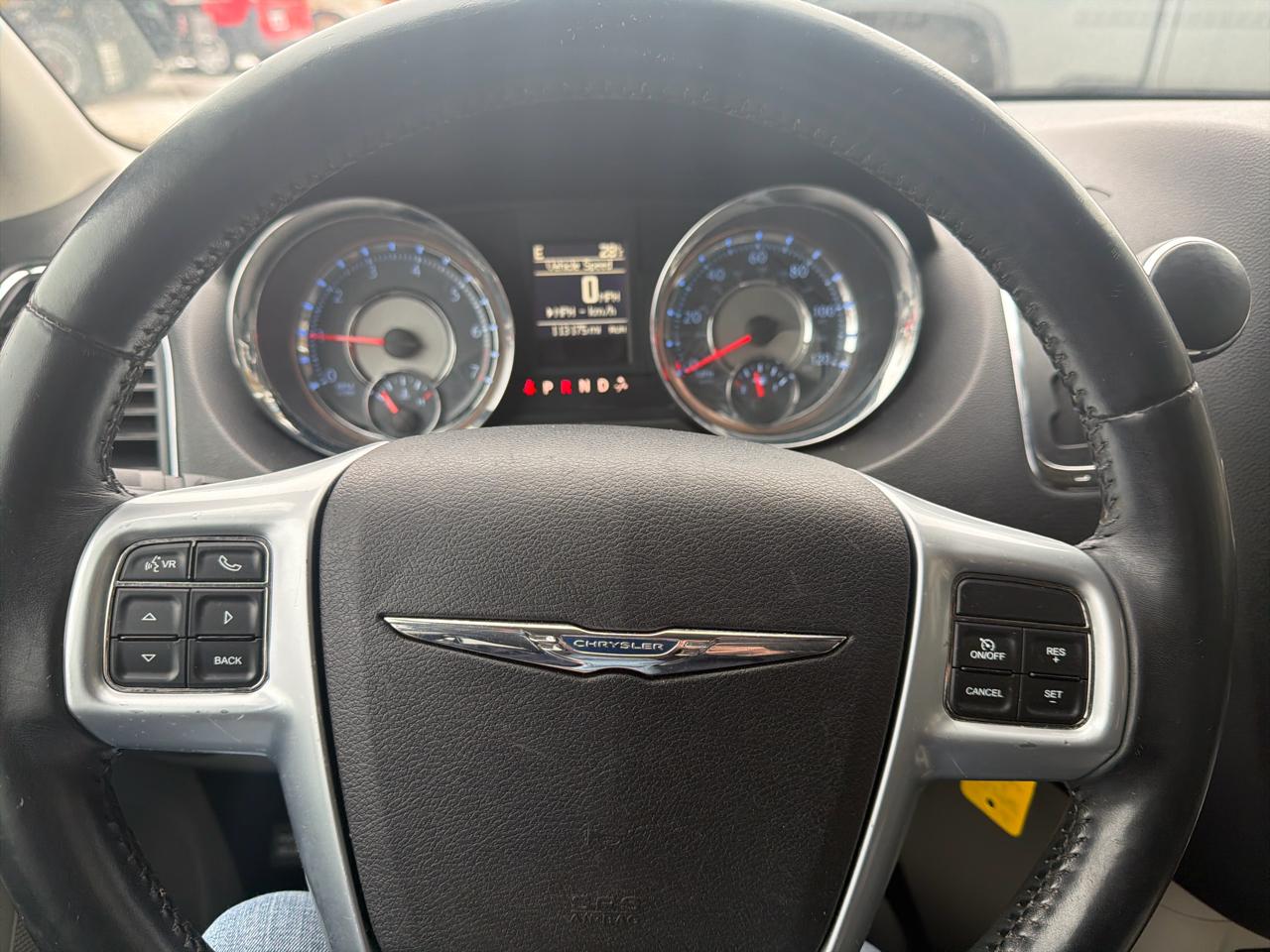 Chrysler Town & Country 4dr Wgn Touring 2013