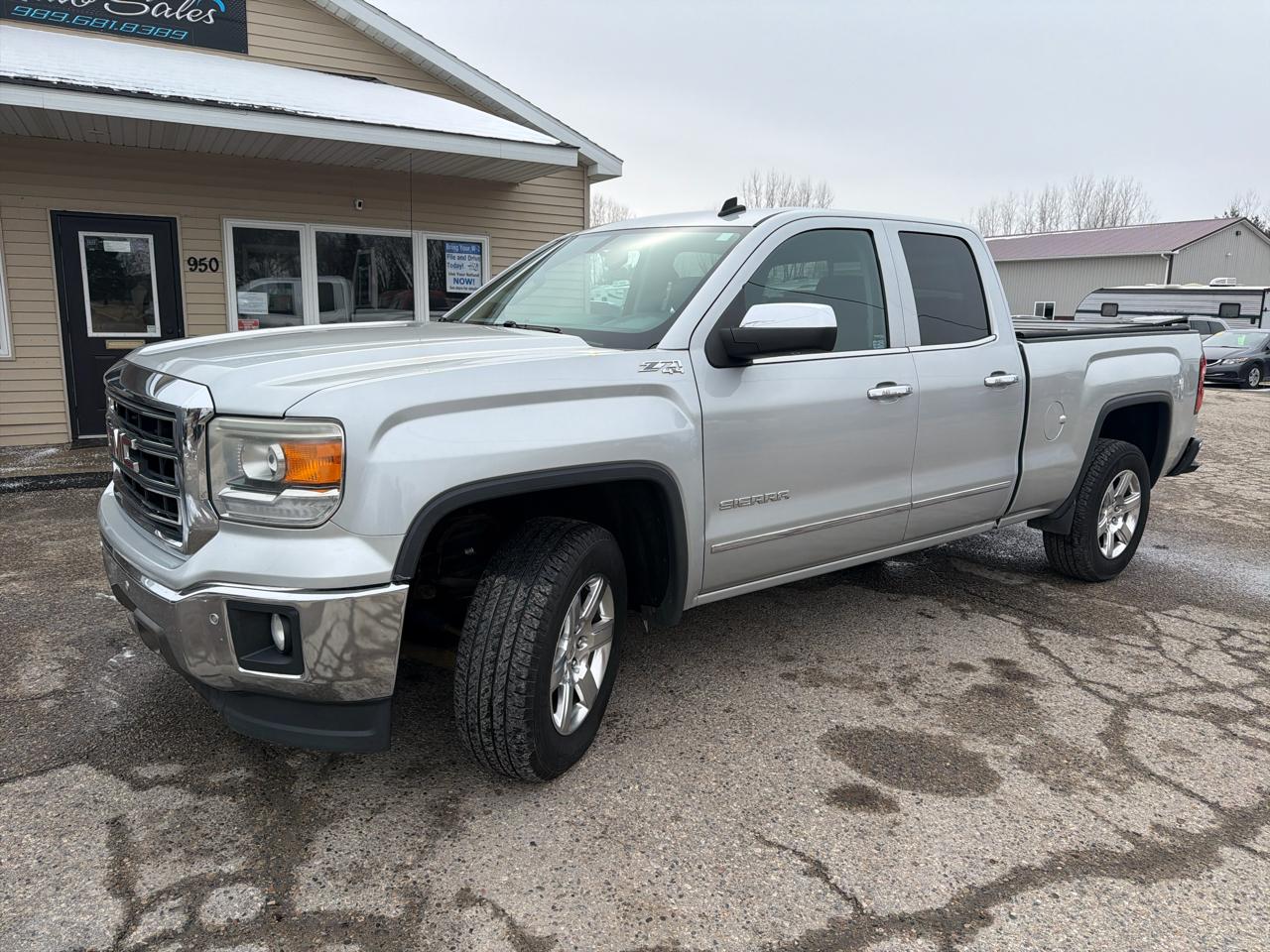 GMC Sierra 1500 4WD Double Cab 143.5" SLT 2014