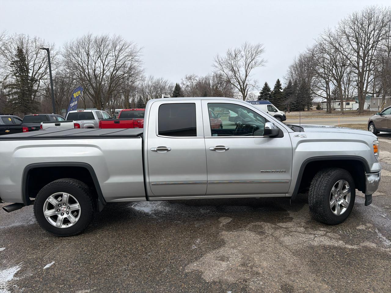 GMC Sierra 1500 4WD Double Cab 143.5" SLT 2014