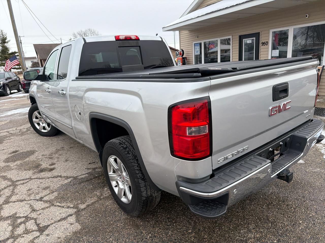 GMC Sierra 1500 4WD Double Cab 143.5" SLT 2014