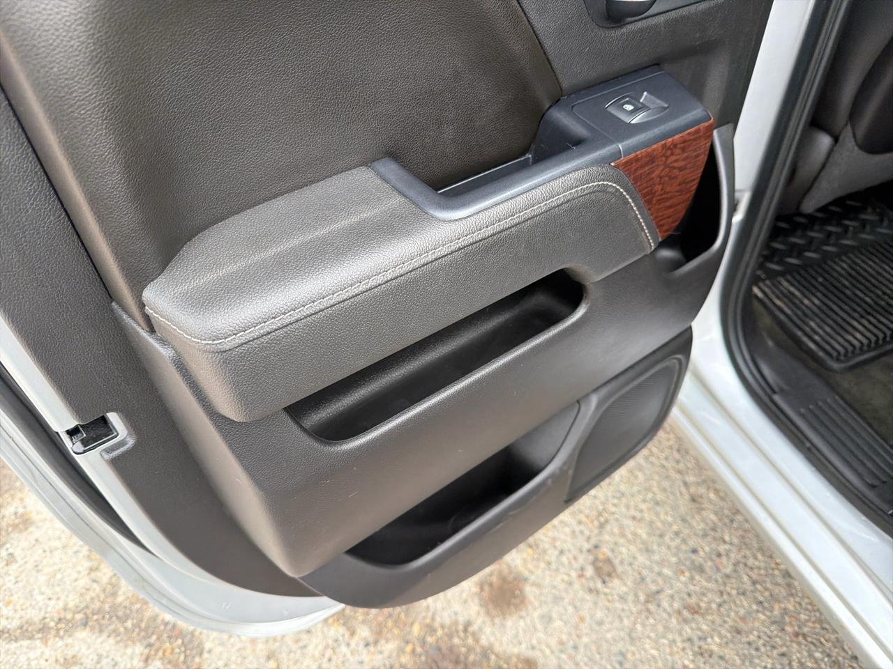 GMC Sierra 1500 4WD Double Cab 143.5" SLT 2014