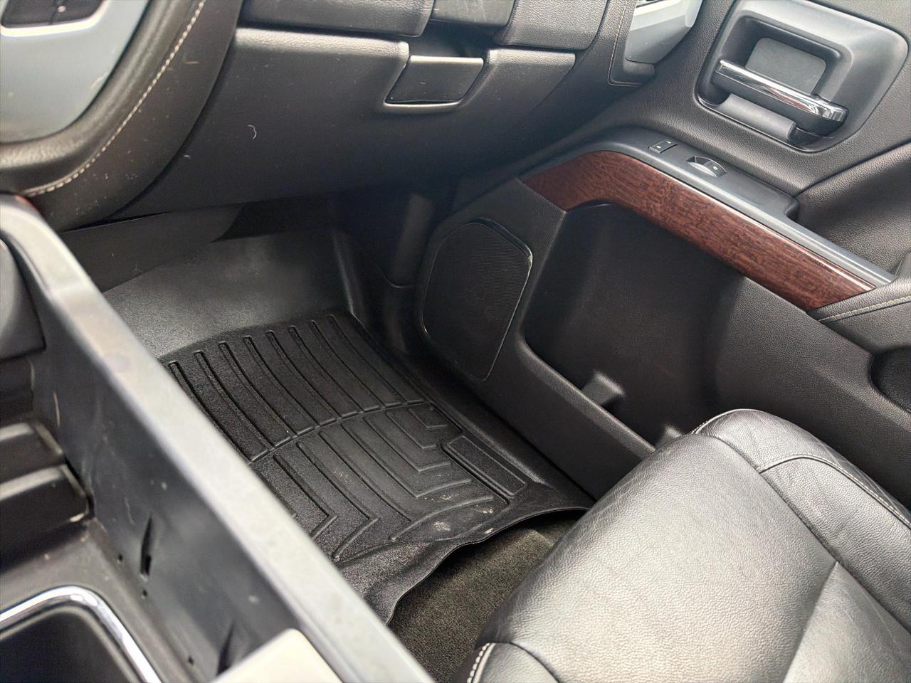 GMC Sierra 1500 4WD Double Cab 143.5" SLT 2014