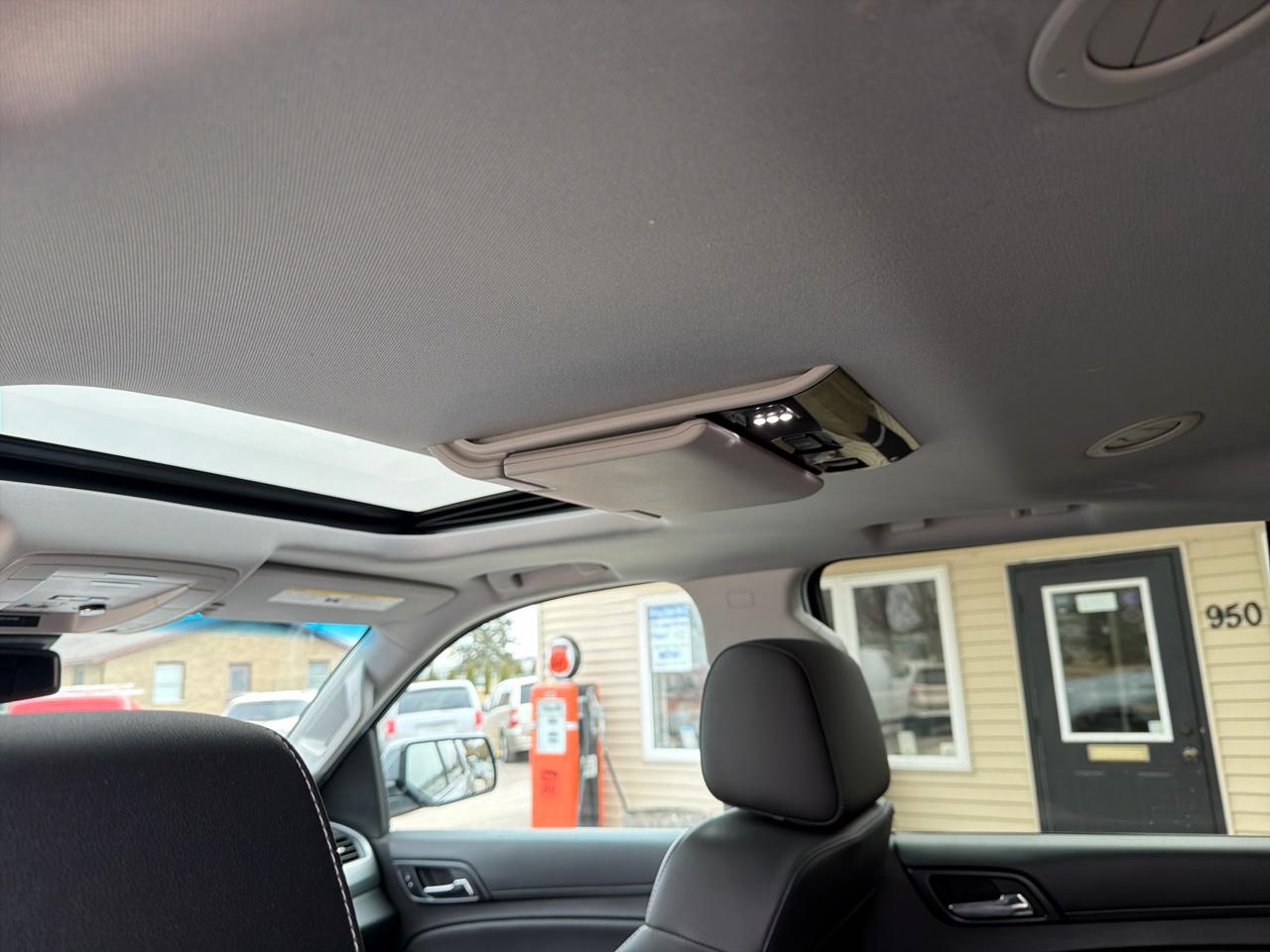 Chevrolet Tahoe 4WD 4dr LT 2018