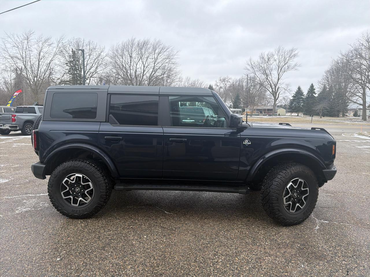 Ford Bronco Base 4 Door 4x4 2021