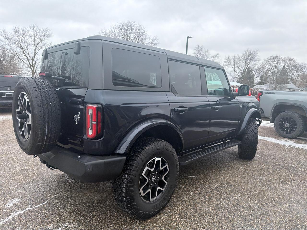 Ford Bronco Base 4 Door 4x4 2021