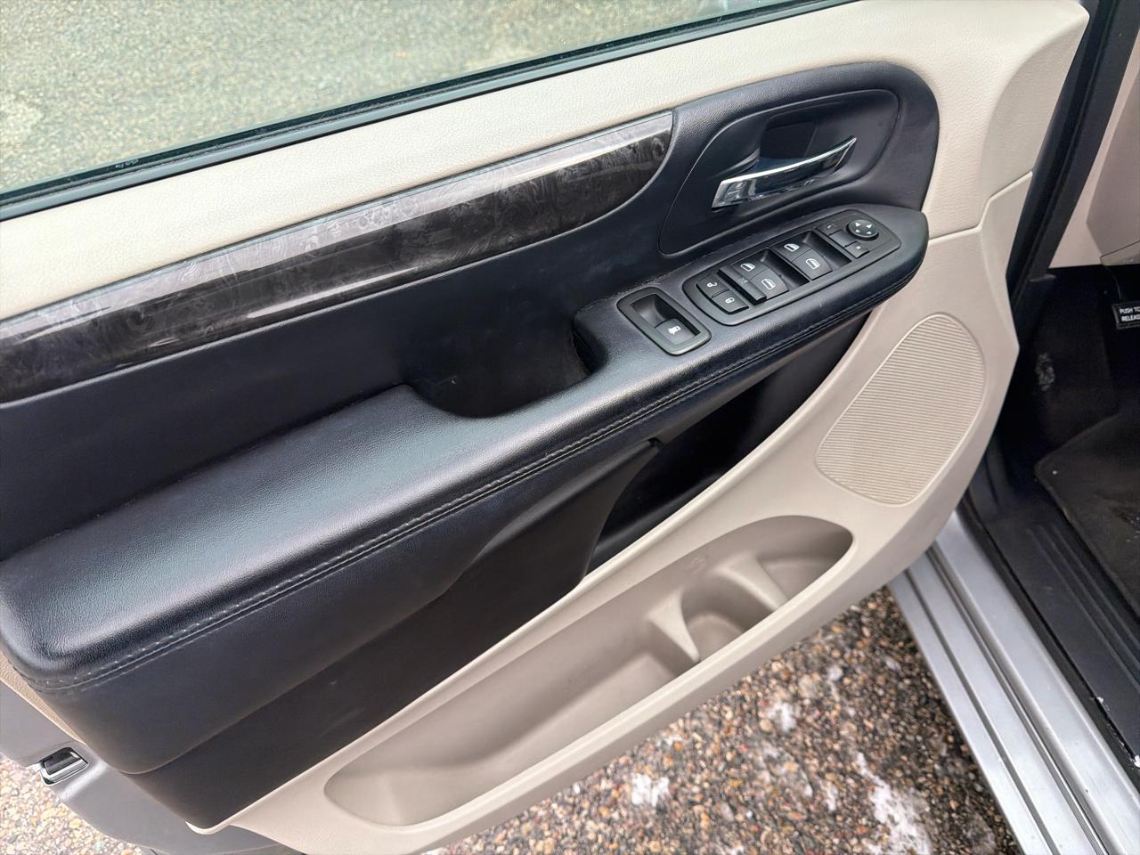 Dodge Grand Caravan 4dr Wgn SXT 2014