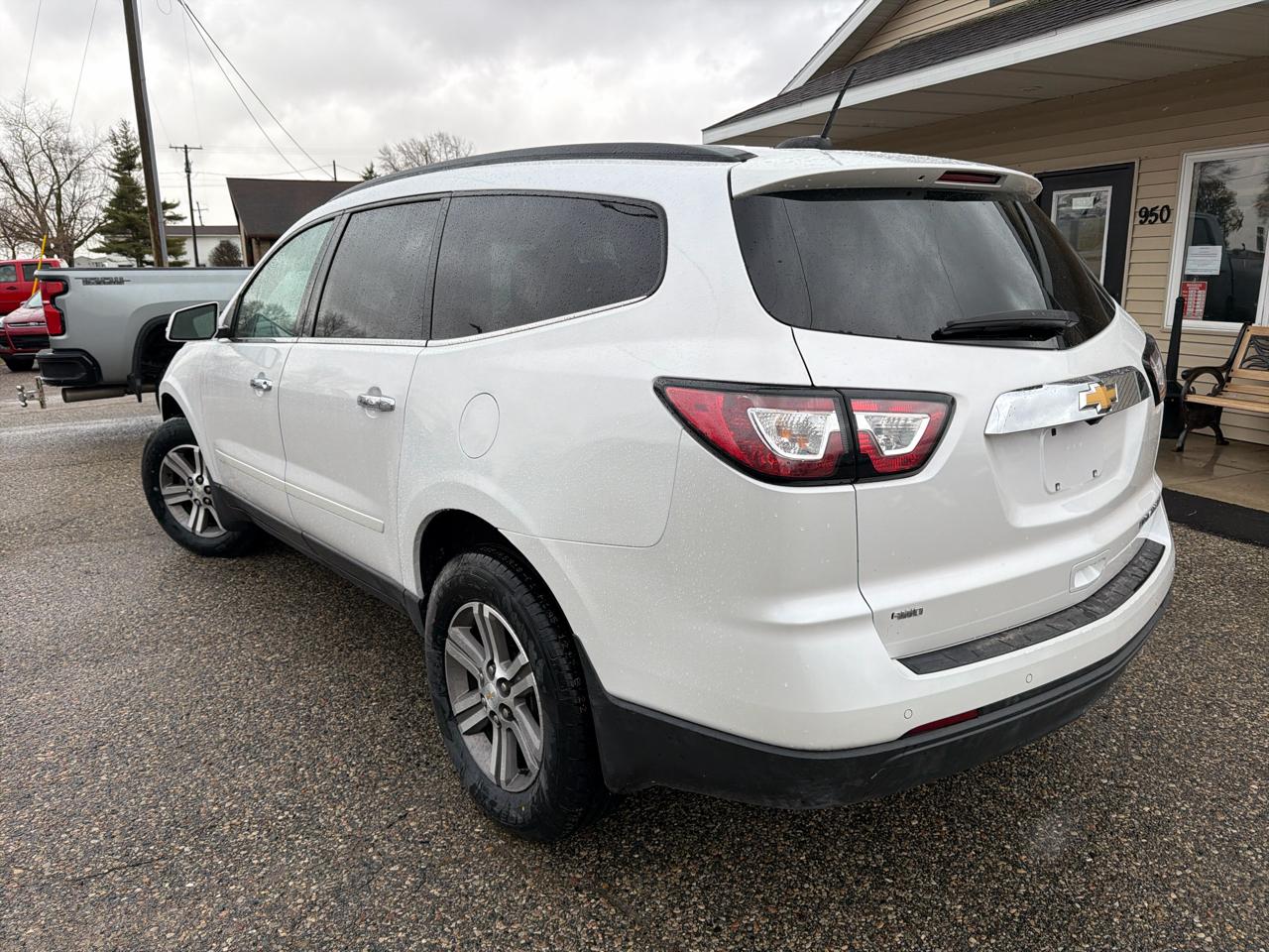 Chevrolet Traverse AWD 4dr LT w/2LT 2016