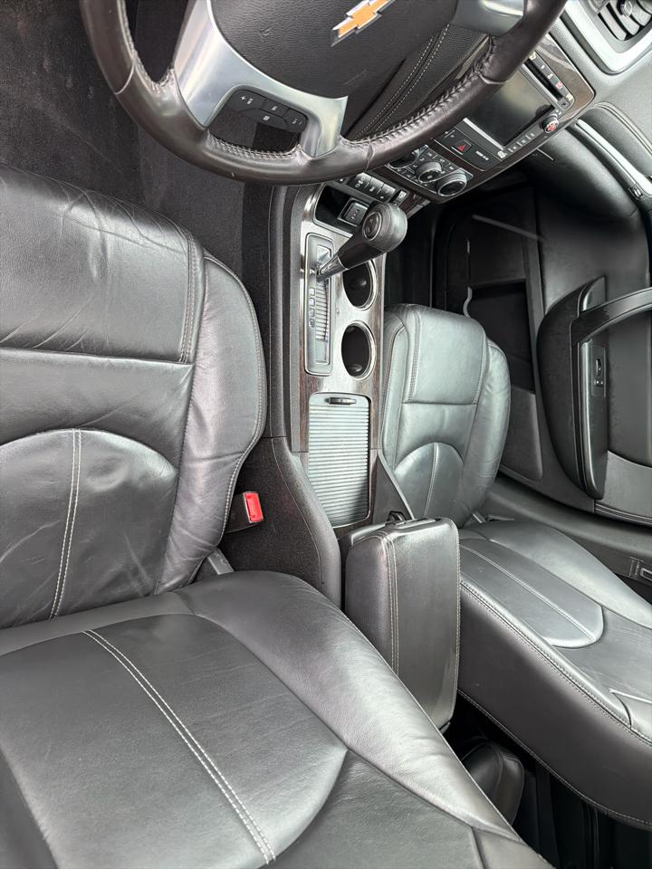 Chevrolet Traverse AWD 4dr LT w/2LT 2016
