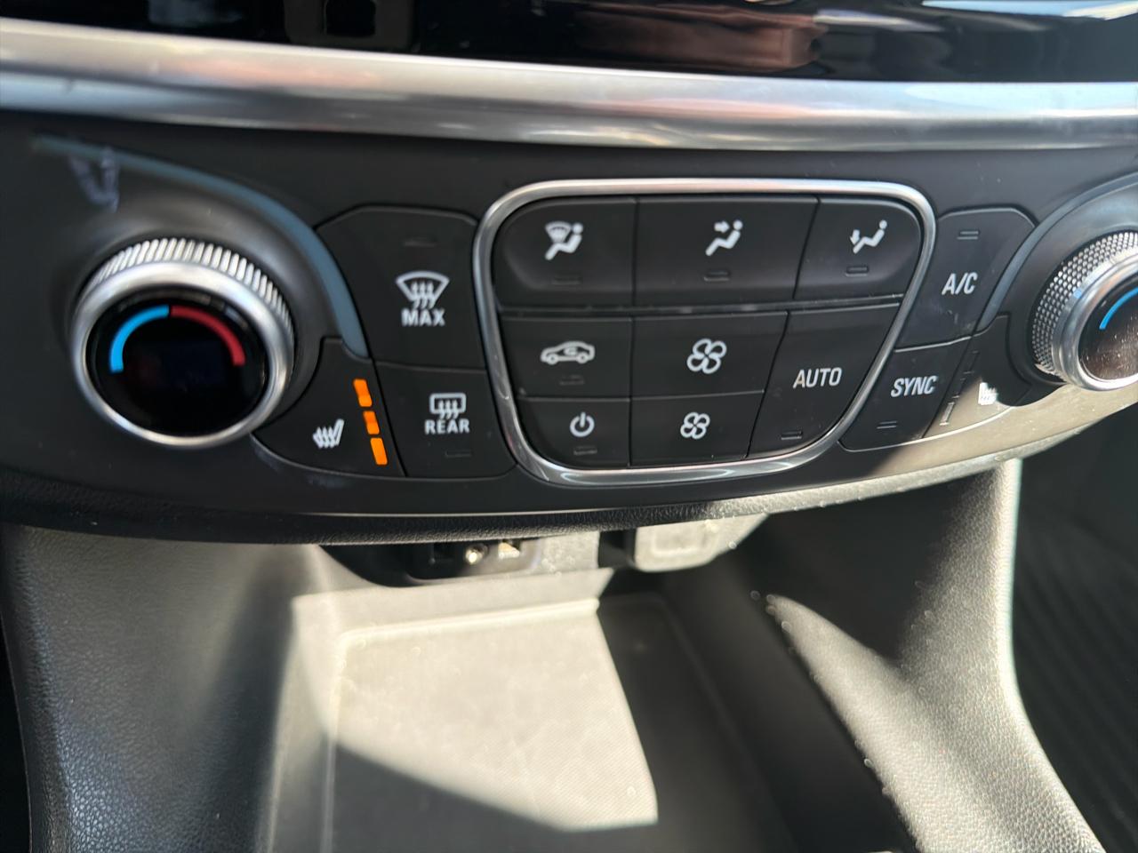 Chevrolet Traverse AWD 4dr LT Leather w/3LT 2019