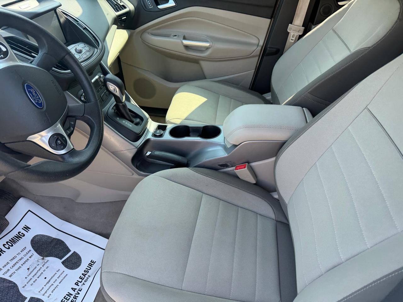 Ford Escape FWD 4dr SE 2015