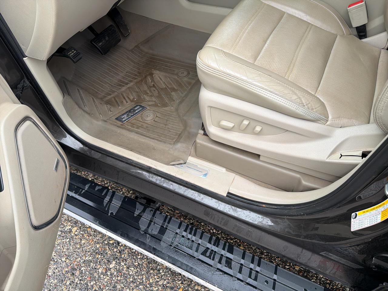 GMC Yukon XL 4WD 4dr Denali 2019