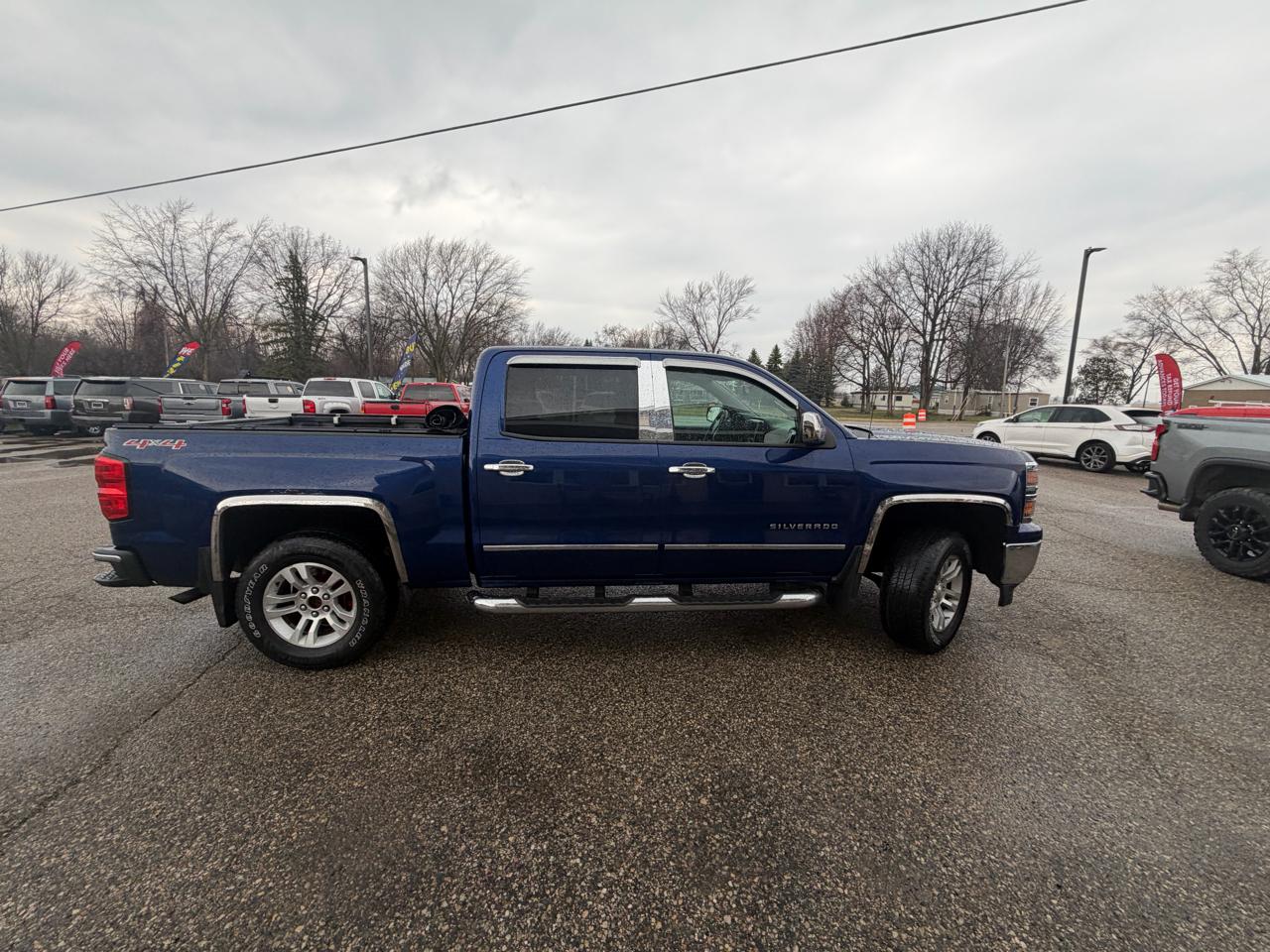 Chevrolet Silverado 1500 4WD Crew Cab 143.5" LT w/1LT 2014