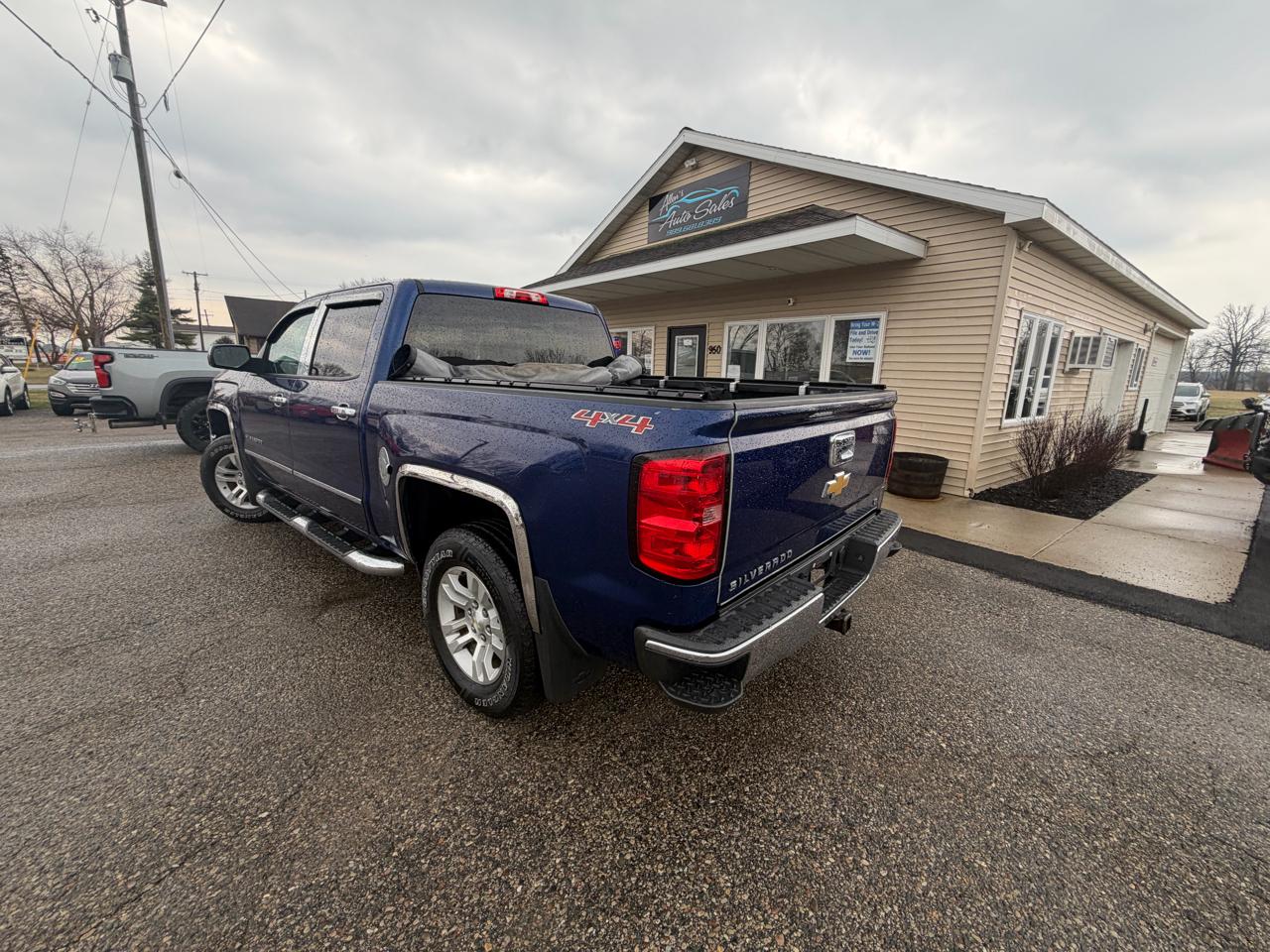 Chevrolet Silverado 1500 4WD Crew Cab 143.5" LT w/1LT 2014