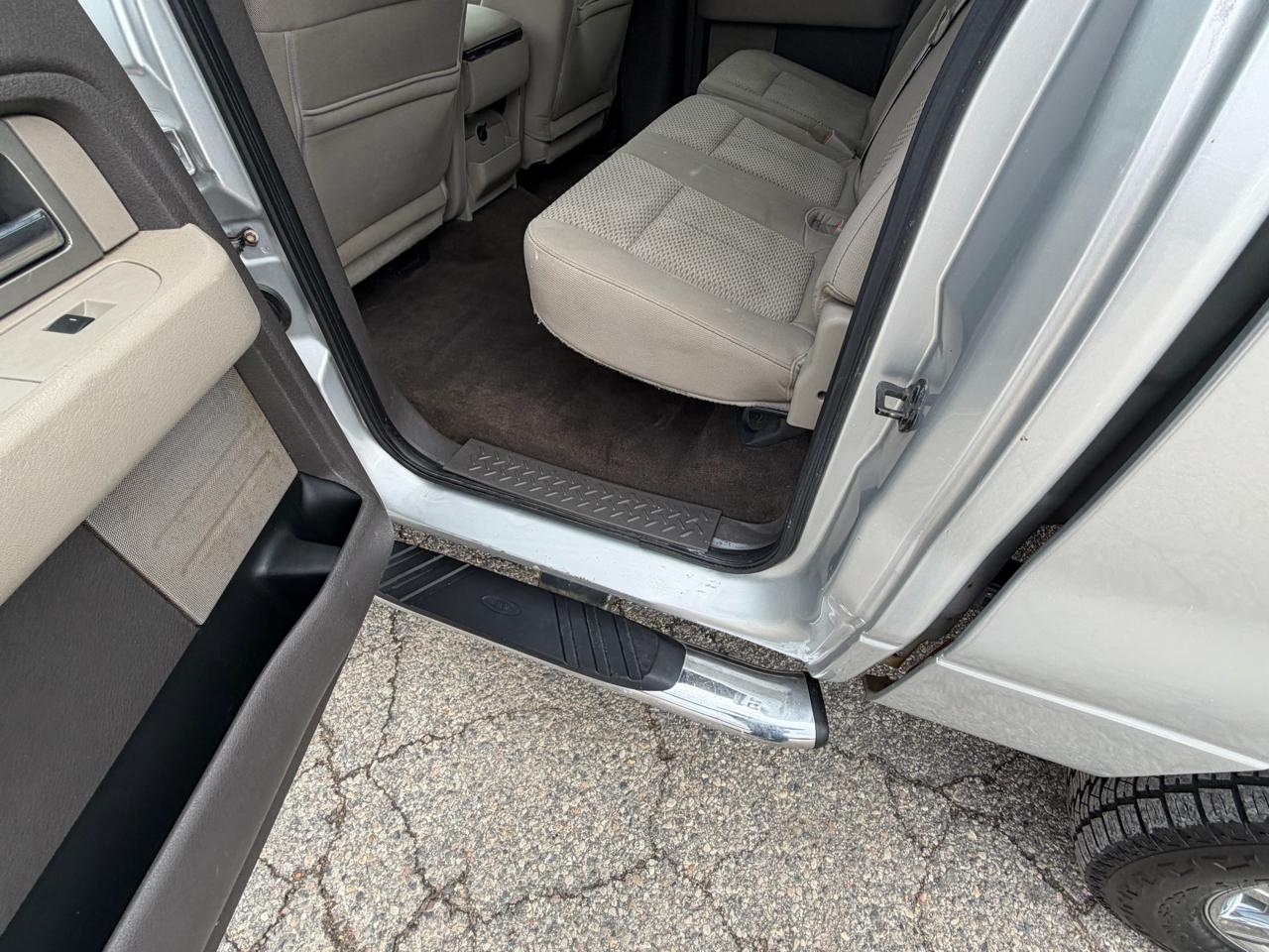 Ford F-150 4WD SuperCrew 145" XLT 2010