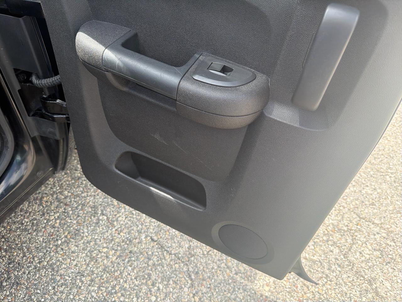 Chevrolet Silverado 1500 4WD Ext Cab 143.5" LT 2012