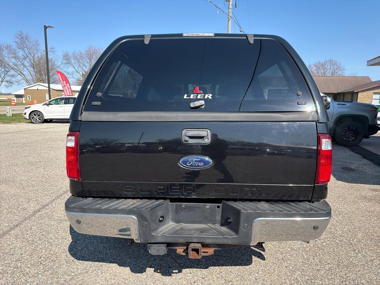 Ford Super Duty F-350 SRW Crew Cab 156" Lariat 4WD 2011