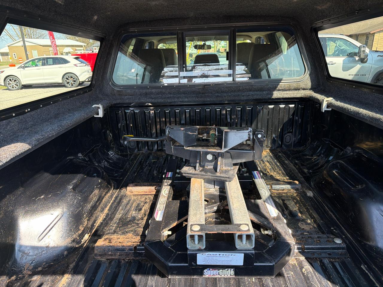 Ford Super Duty F-350 SRW Crew Cab 156" Lariat 4WD 2011