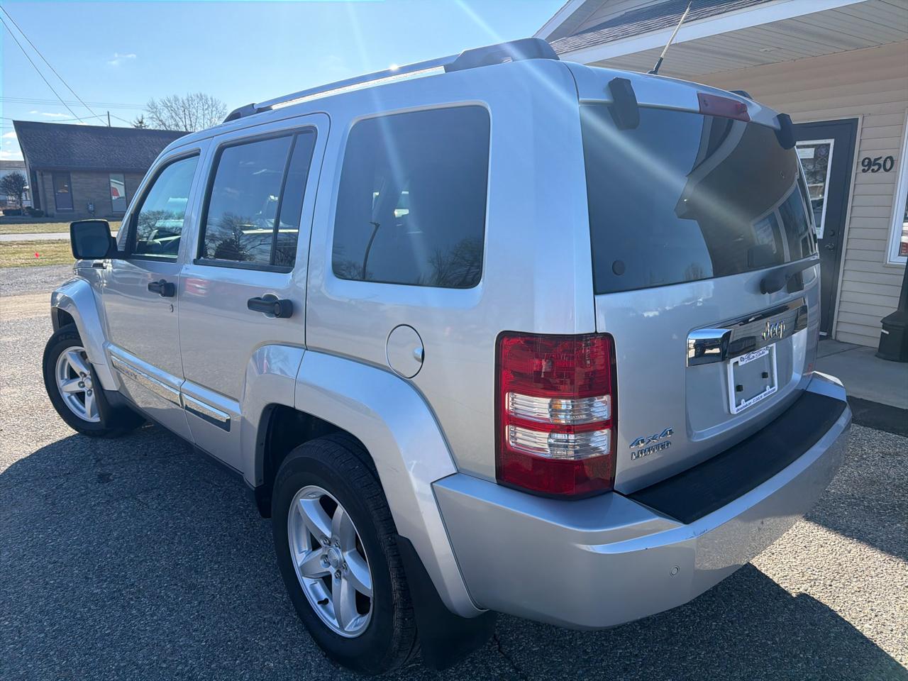 Jeep Liberty 4WD 4dr Limited 2011