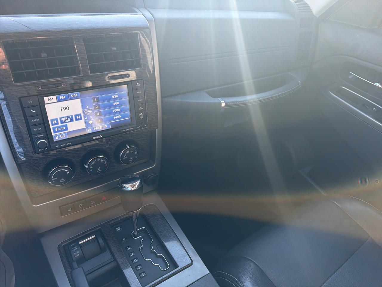 Jeep Liberty 4WD 4dr Limited 2011