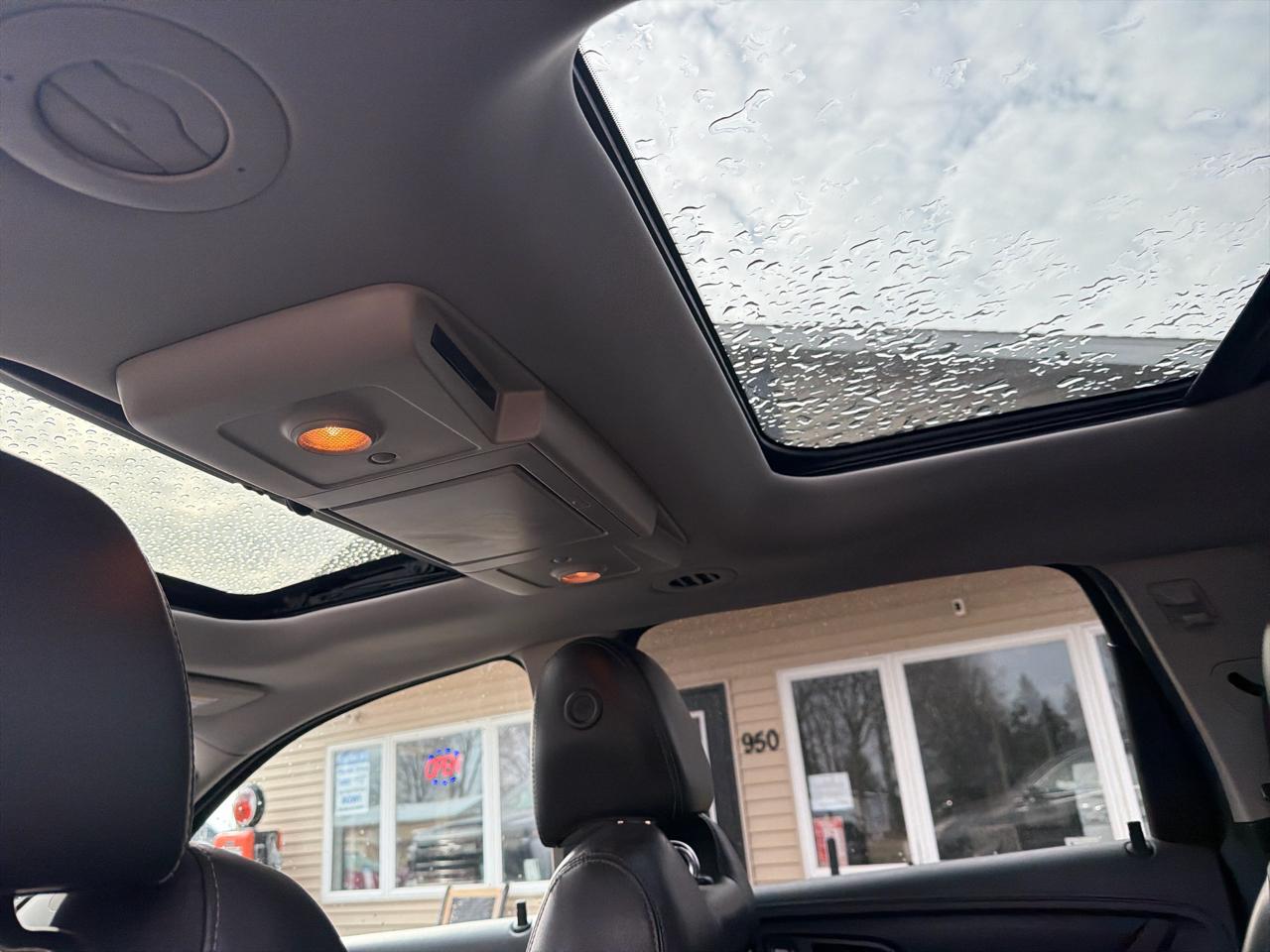 Chevrolet Traverse AWD 4dr LTZ 2015