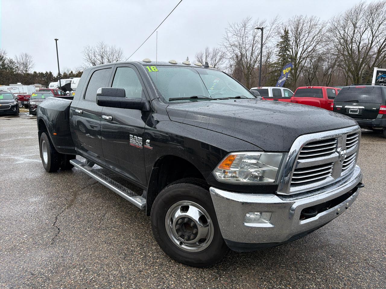 RAM 3500 4WD Mega Cab 160.5" Big Horn 2016