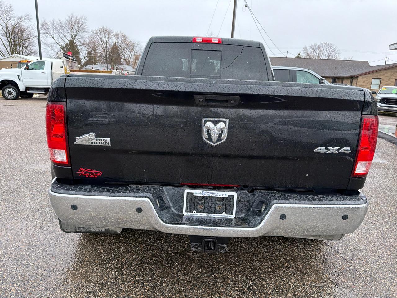 RAM 3500 4WD Mega Cab 160.5" Big Horn 2016