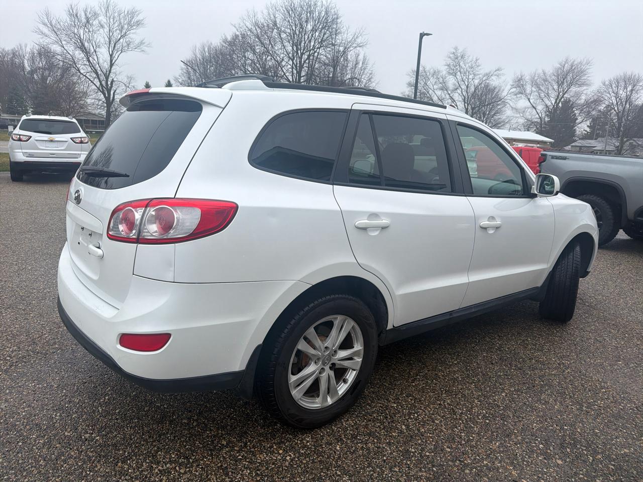 Hyundai Santa Fe FWD 4dr V6 SE 2012